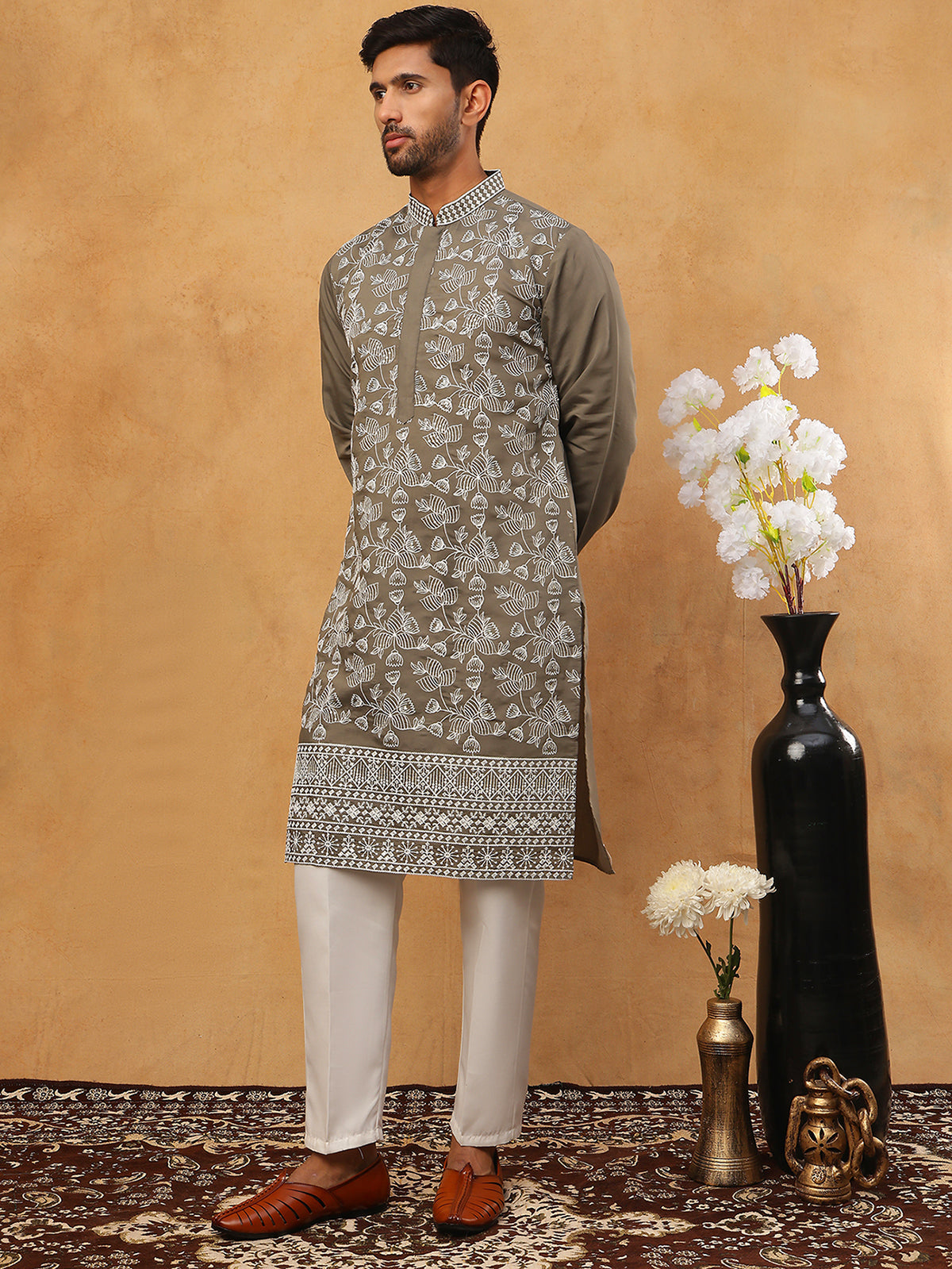 DesiQlo Men Floral Kurta Pyjama Set - Grey - 65KP_5413Grey_S