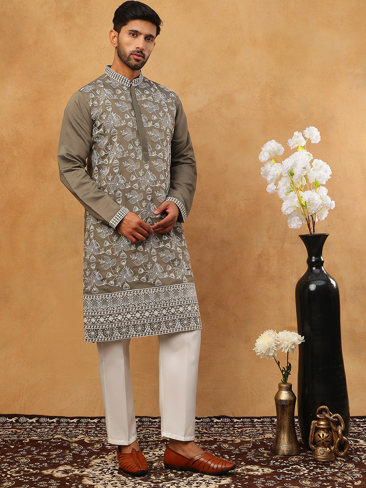 DesiQlo Men Floral Kurta Pyjama Set - Grey - 65KP_5413Grey_S