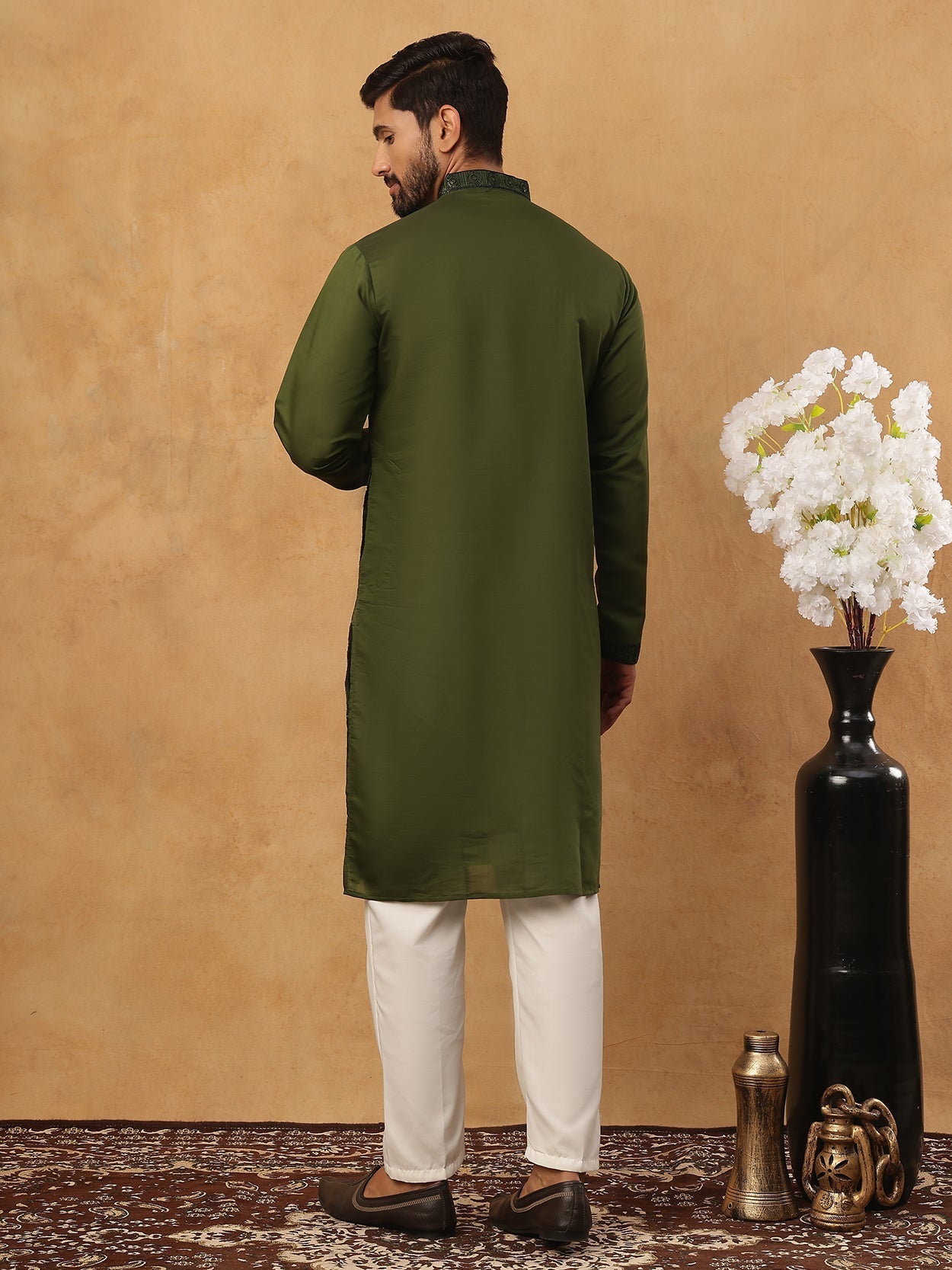 DesiQlo Men Floral Kurta Pyjama Set - Green - 65KP_5423Olive_S