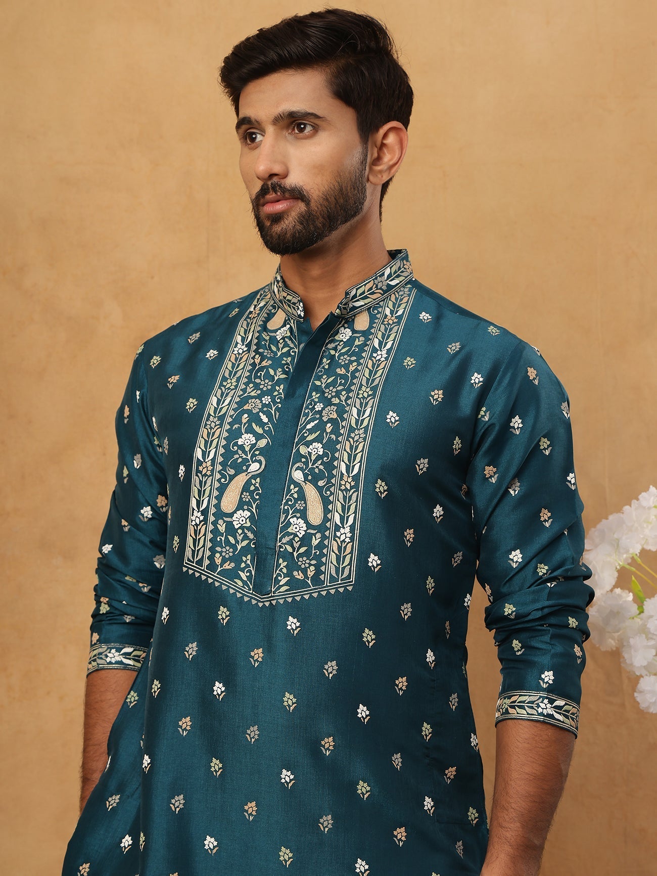 DesiQlo Men Floral Kurta Pyjama Set - Multicolor - 65KP_5424Peacock_S
