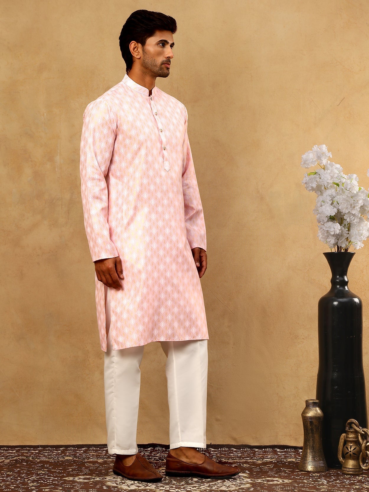 DesiQlo Men Printed Kurta Pyjama Set - Pink - 65KP_P_5459Pink_S