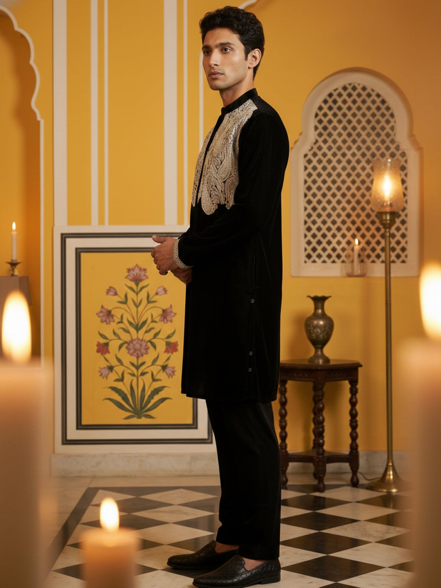 DesiQlo Men Embroidered Kurta Pyjama Set - Black - 65KP_P_5465Black_S