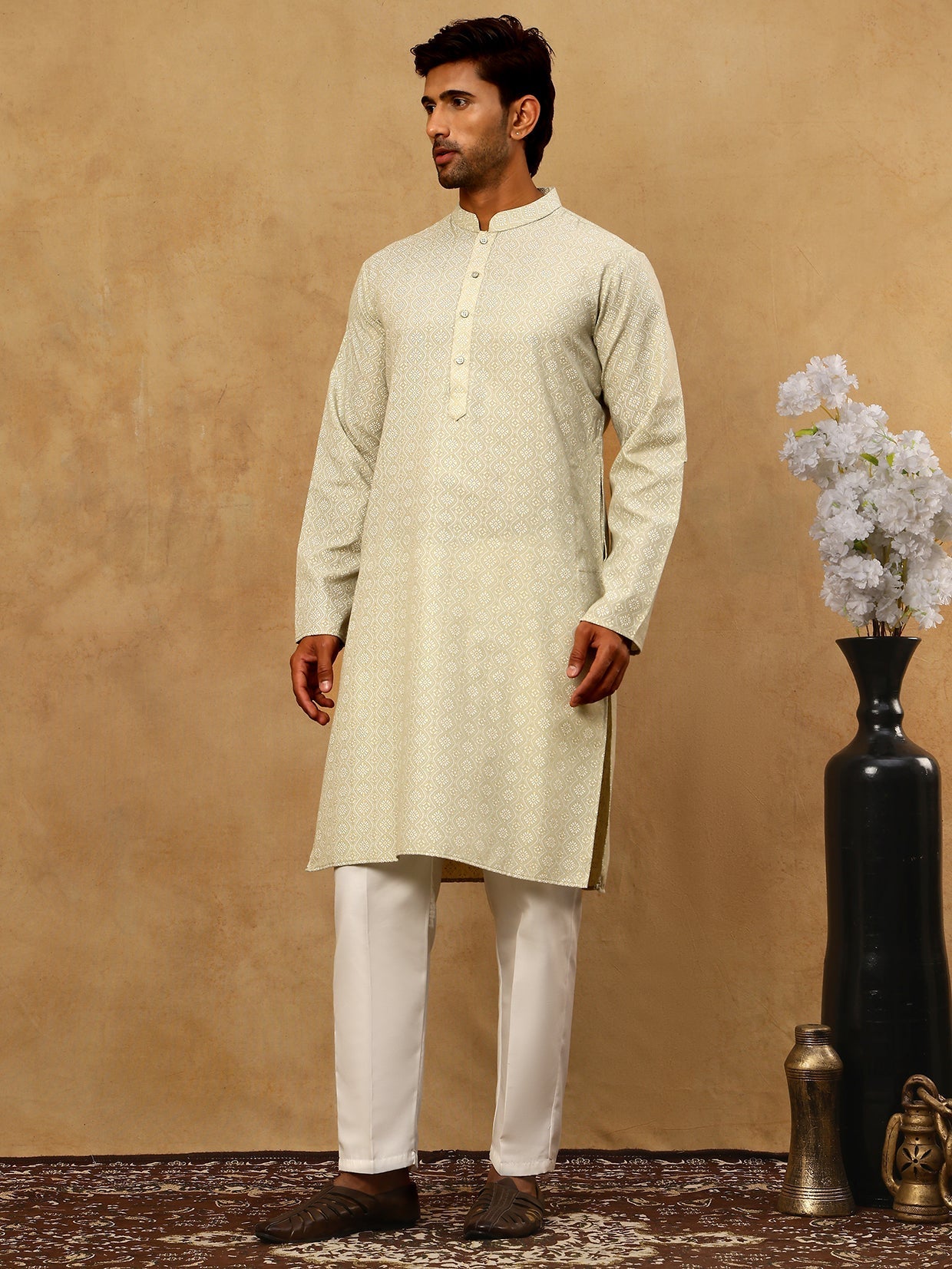 DesiQlo Men Printed Kurta Pyjama Set - Green - 65KP_P_5470Pista_S