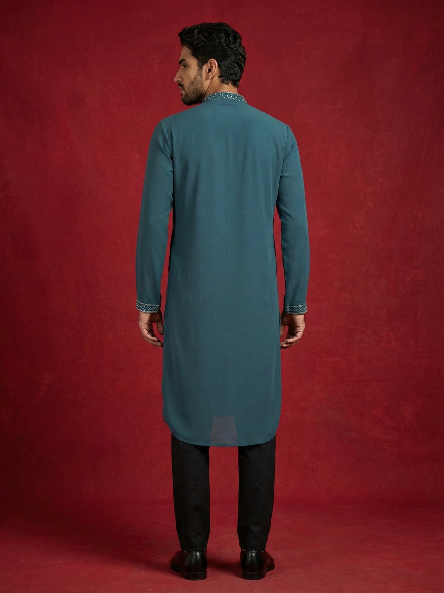 DesiQlo Men Embroidered Kurta Pyjama Set - Blue - 65KP_5474Blue_S