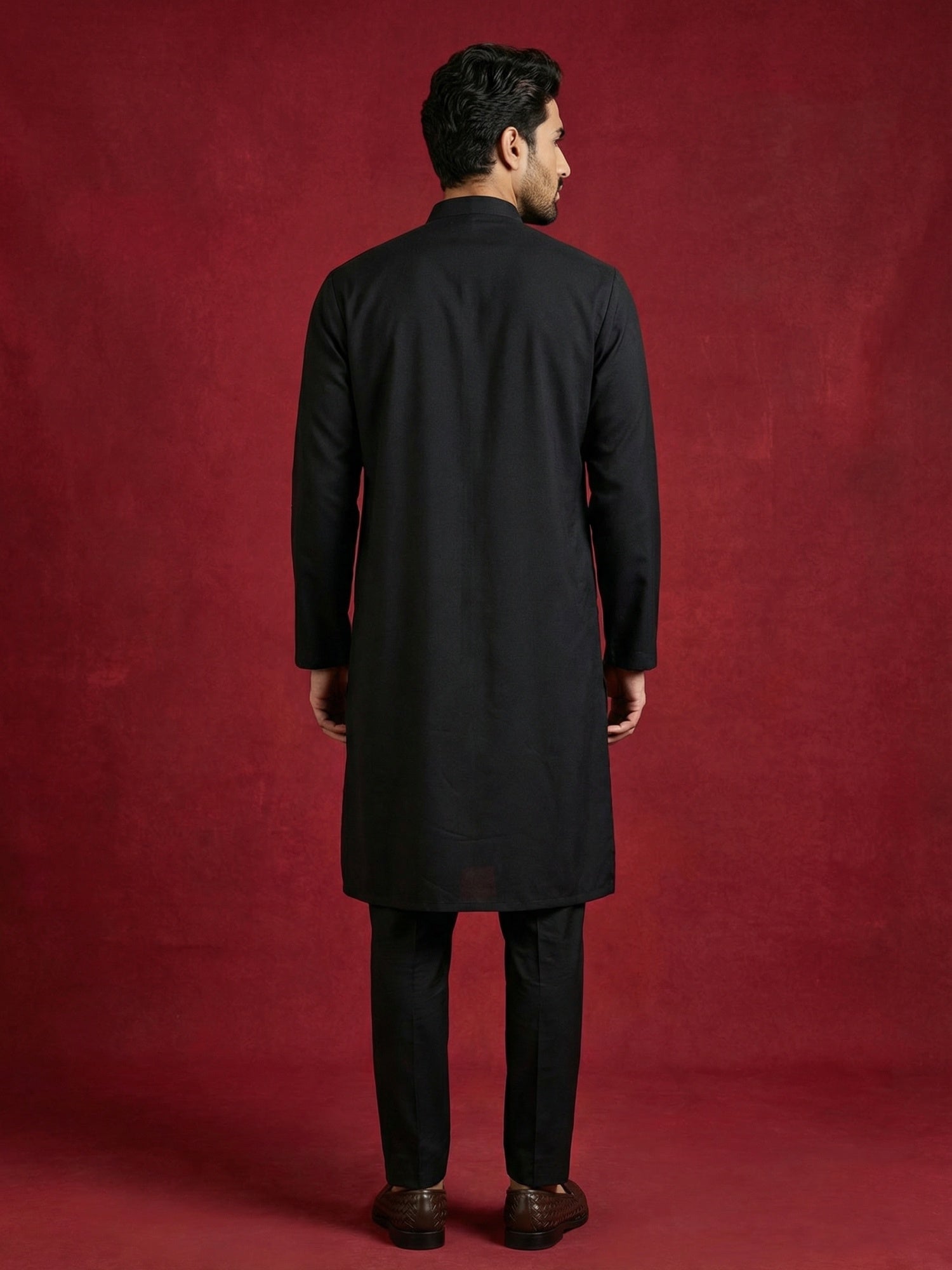 DesiQlo Men Embroidered Kurta Pyjama Set - Black - 65KP_B-P_5499Black_
