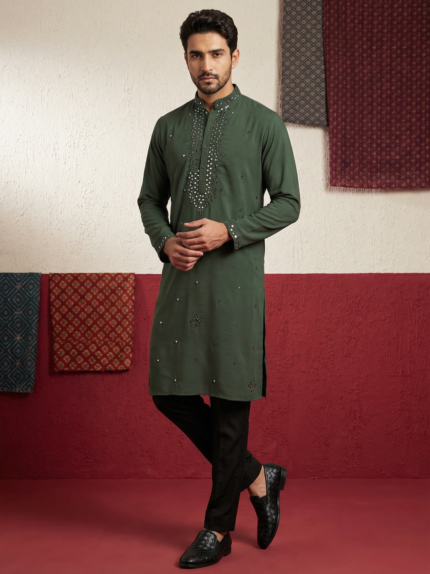 DesiQlo Men Embroidered Kurta Pyjama Set - Green - 65KP_B-P_5500Olive_