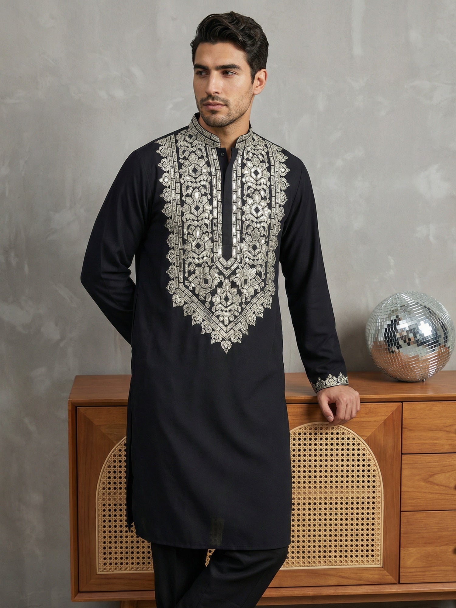 DesiQlo Men Embroidered Kurta Pyjama Set - Black - 65KP_B-P_5514Black_