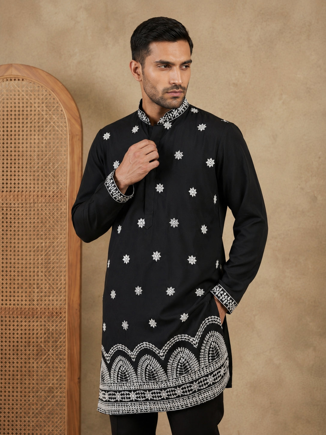 DesiQlo Men Embroidered Kurta Pyjama Set - Black - 65KP_5547Black_S