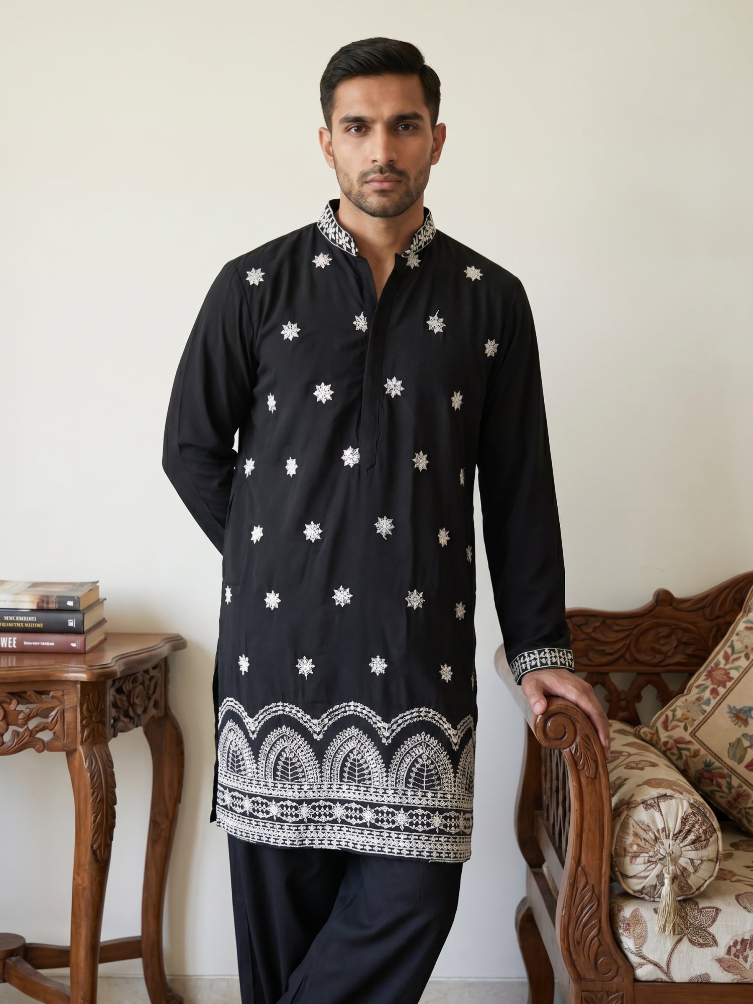 DesiQlo Men Embroidered Kurta Pyjama Set - Black - 65KP_PJ11B_5547Blac