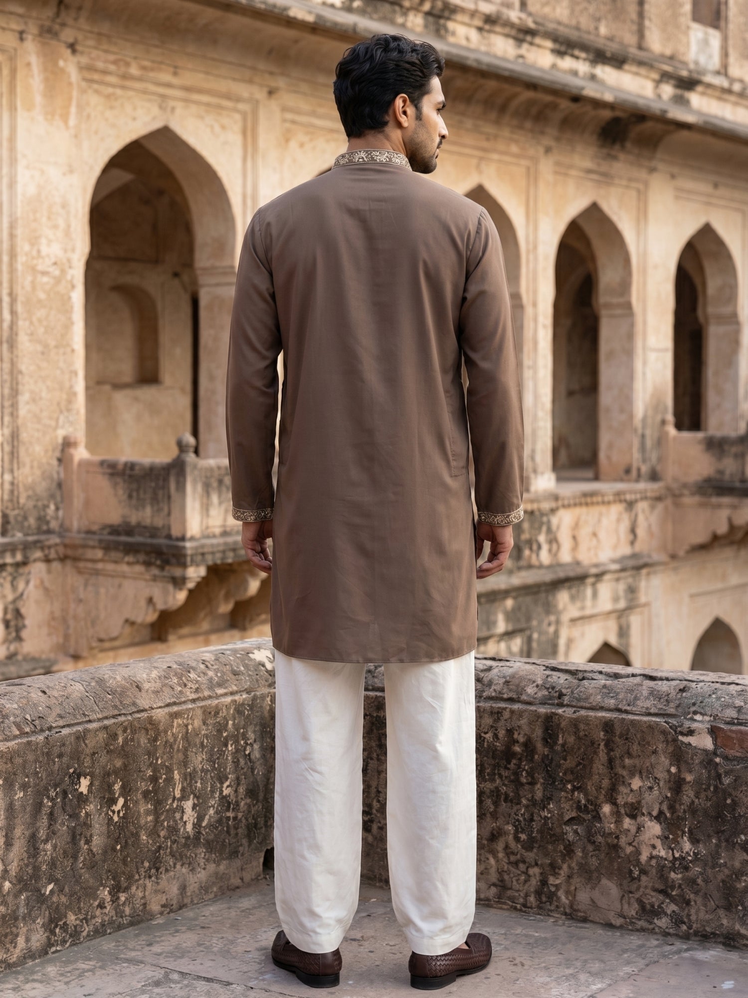 DesiQlo Men Embroidered Kurta Pyjama Set - Brown - 65KP_PJ11W_5551Brow