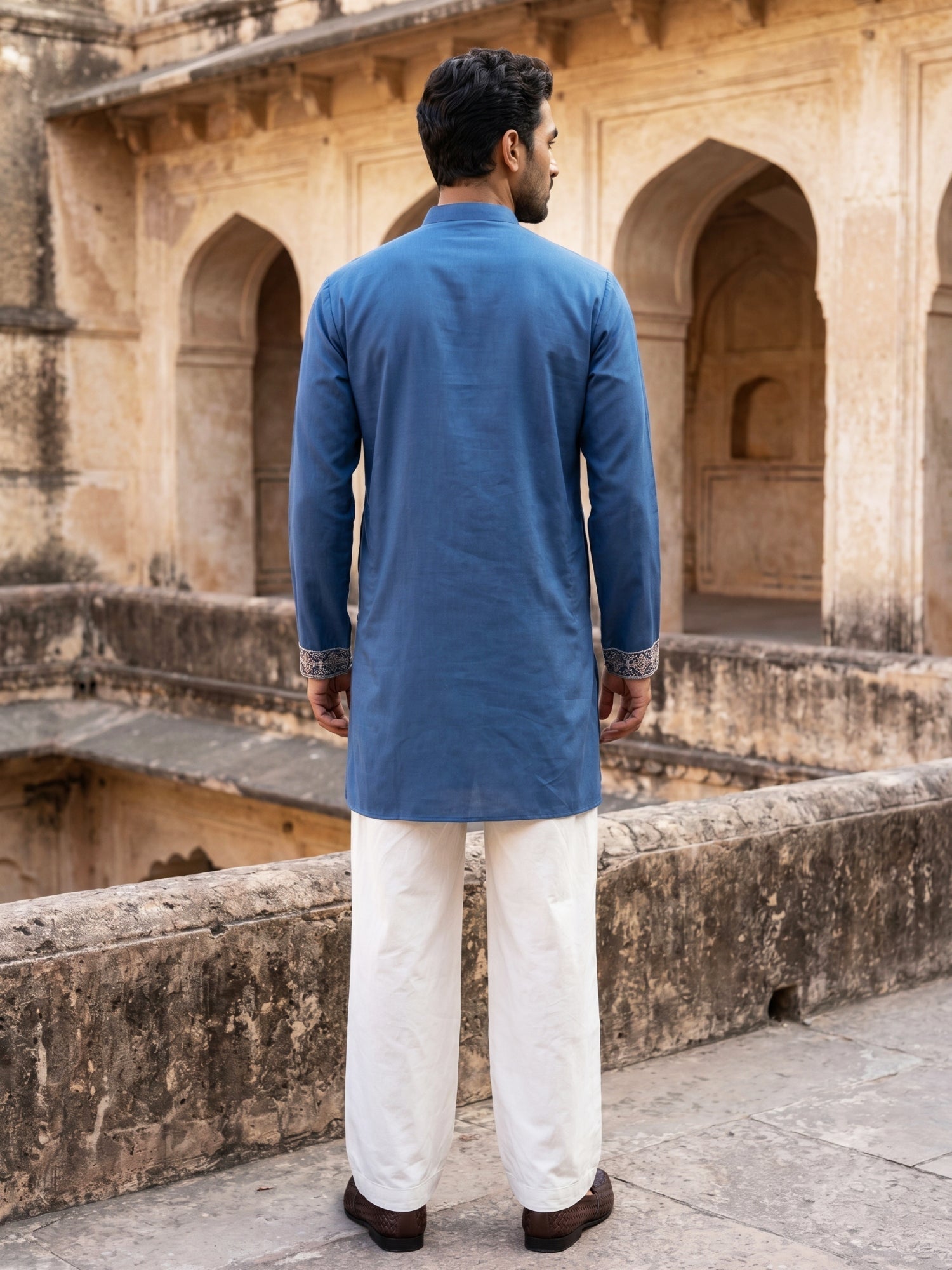 DesiQlo Men Embroidered Kurta Pyjama Set - Multicolor - 65KP_PJ11W_555