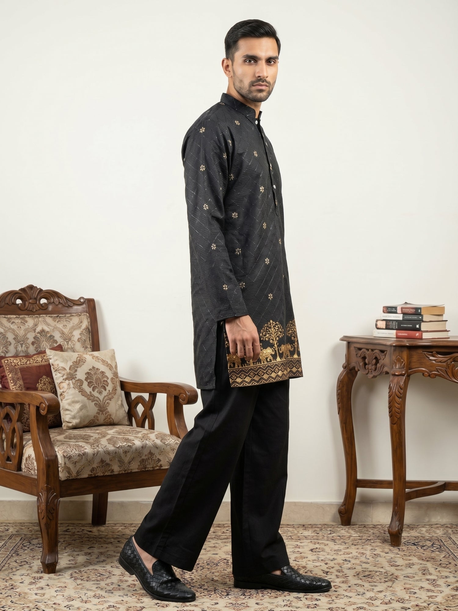 DesiQlo Men Embroidered Kurta Pyjama Set - Black - 65KP_PJ11B_5553Blac