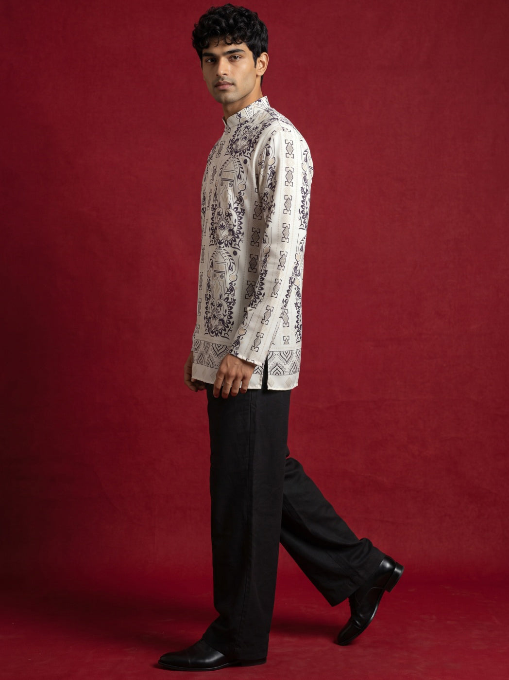 DesiQlo Men Printed Kurta Pyjama Set - White - 65KP_PJ11B_5573White_S
