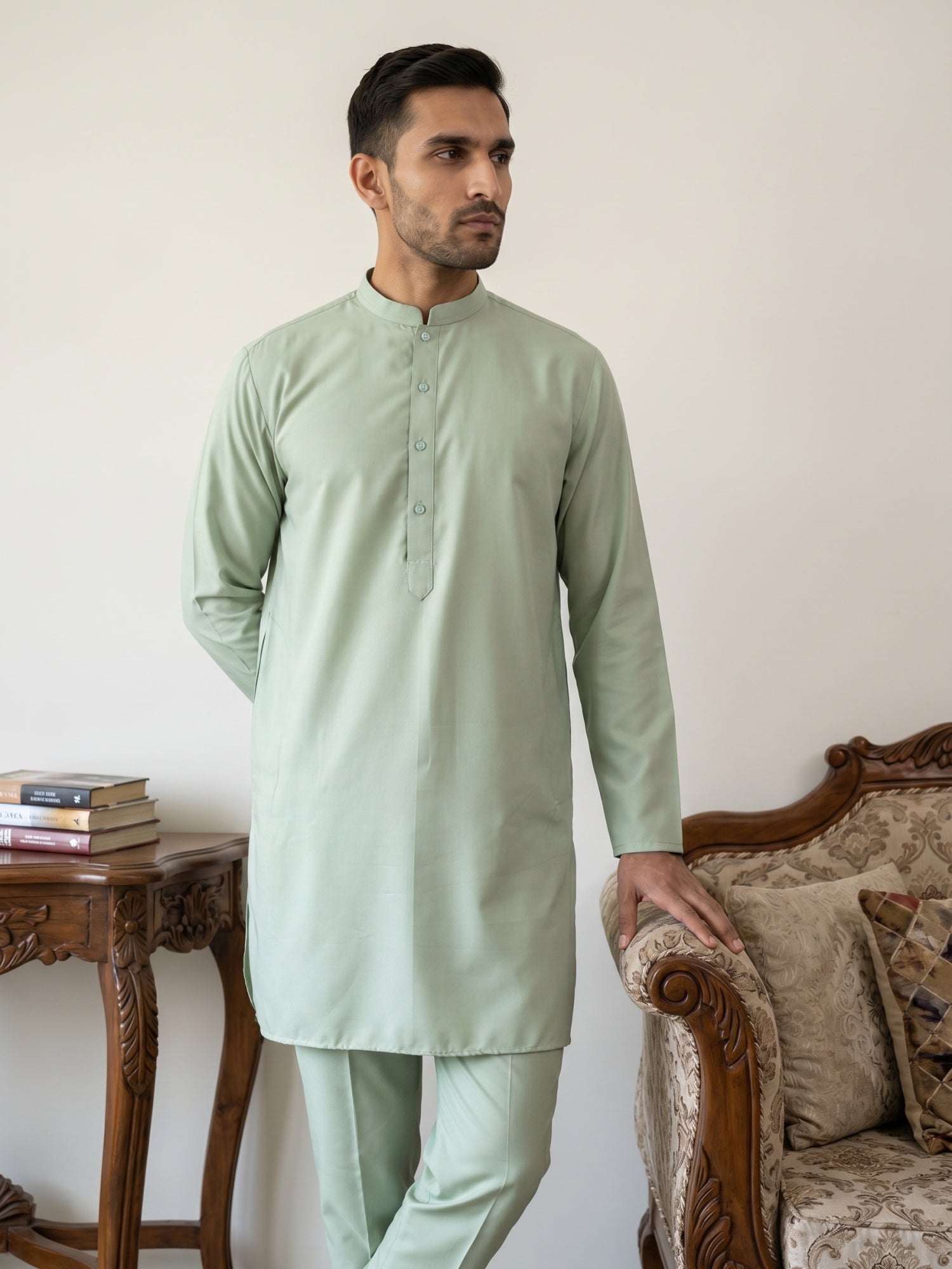 DesiQlo Men Solid Kurta Pyjama Set - Green