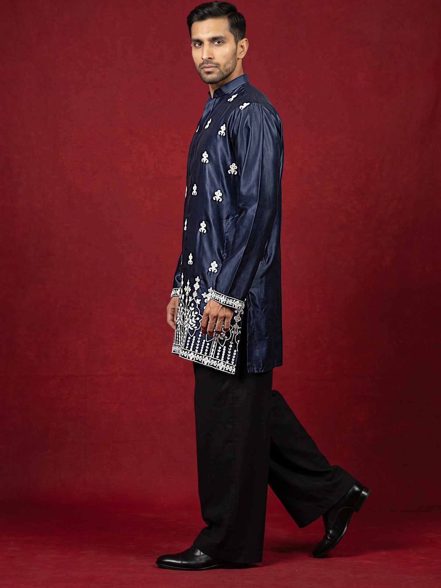 DesiQlo Men Embroidered Kurta Pyjama Set - Blue - 65KP_PJ11B_5604Navy_