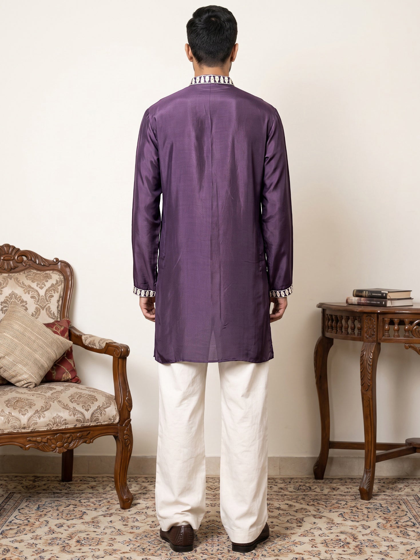 DesiQlo Men Embroidered Kurta Pyjama Set - Purple