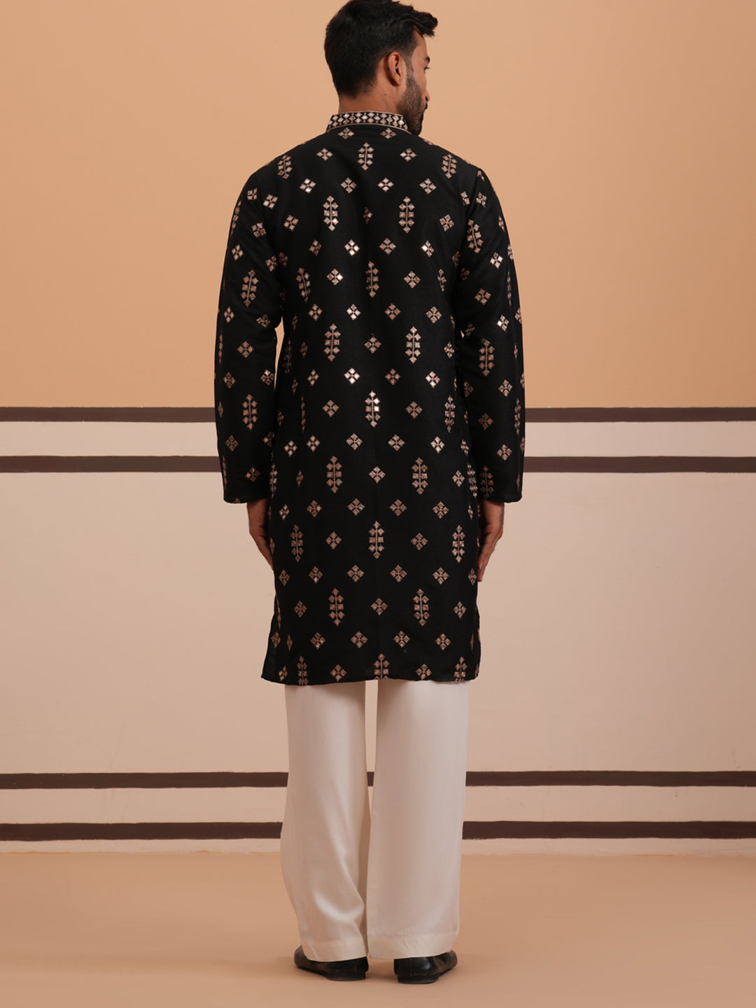 DesiQlo Men Embroidered Kurta Pyjama Set - Black - 65KP_D-PJ11W_5355Bl