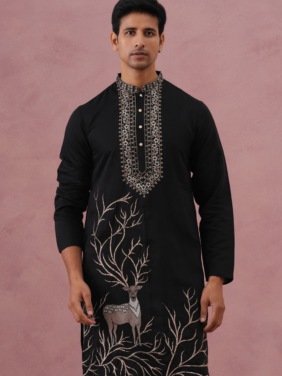 DesiQlo Men Embroidered Kurta Pyjama Set - Black - 65KP_PJ11B_5342Blac