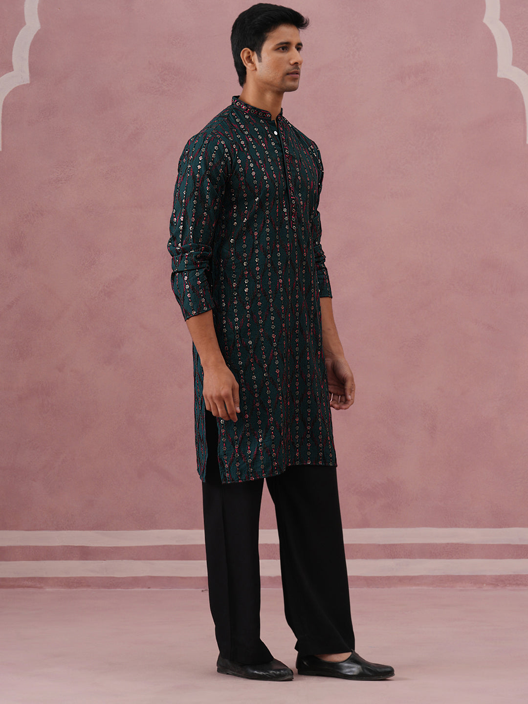 DesiQlo Men Embroidered Kurta Pyjama Set - Green - 65KP_PJ11B_5372Oliv