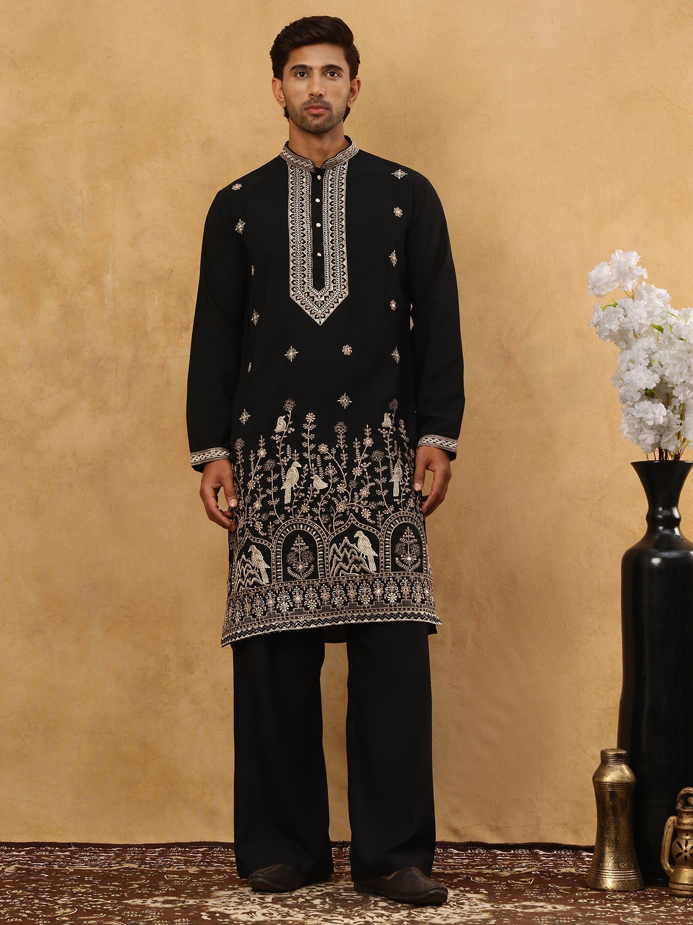 DesiQlo Men Embroidered Kurta Pyjama Set - Black - 65KP_PJ11B_5503Blac