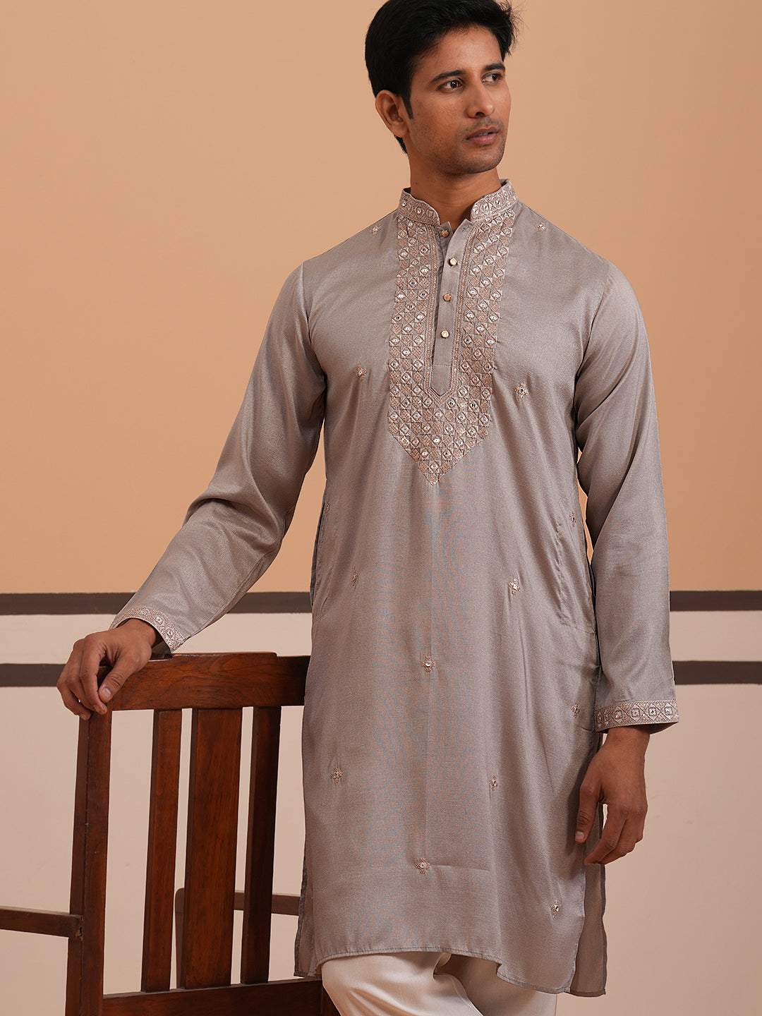 DesiQlo Men Embroidered Kurta Pyjama Set - Grey - 65KP_PJ11W_5358Grey_