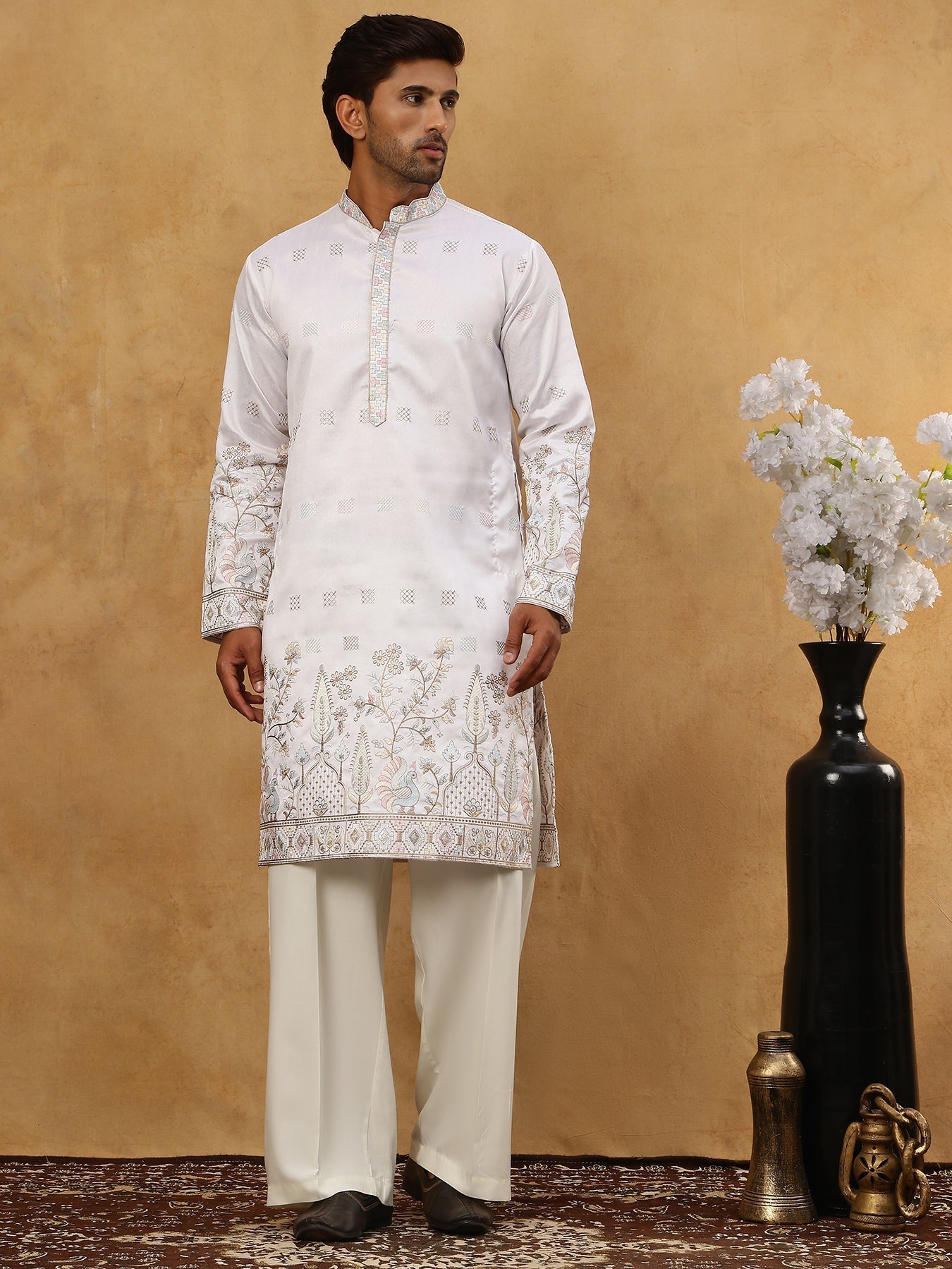 DesiQlo Men Embroidered Kurta Pyjama Set - White - 65KP_PJ11W_5458Whit