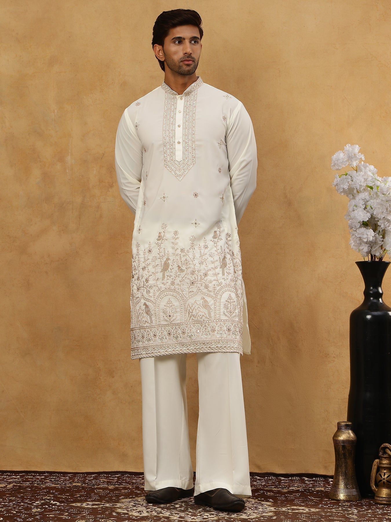 DesiQlo Men Embroidered Kurta Pyjama Set - White - 65KP_PJ11W_5503Whit
