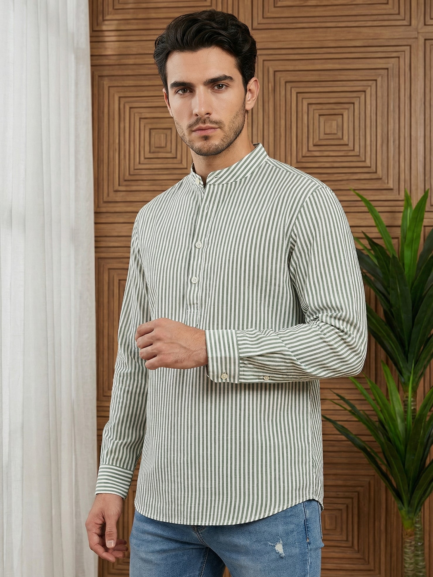 DesiQlo Men Striped Kurta Only - Green