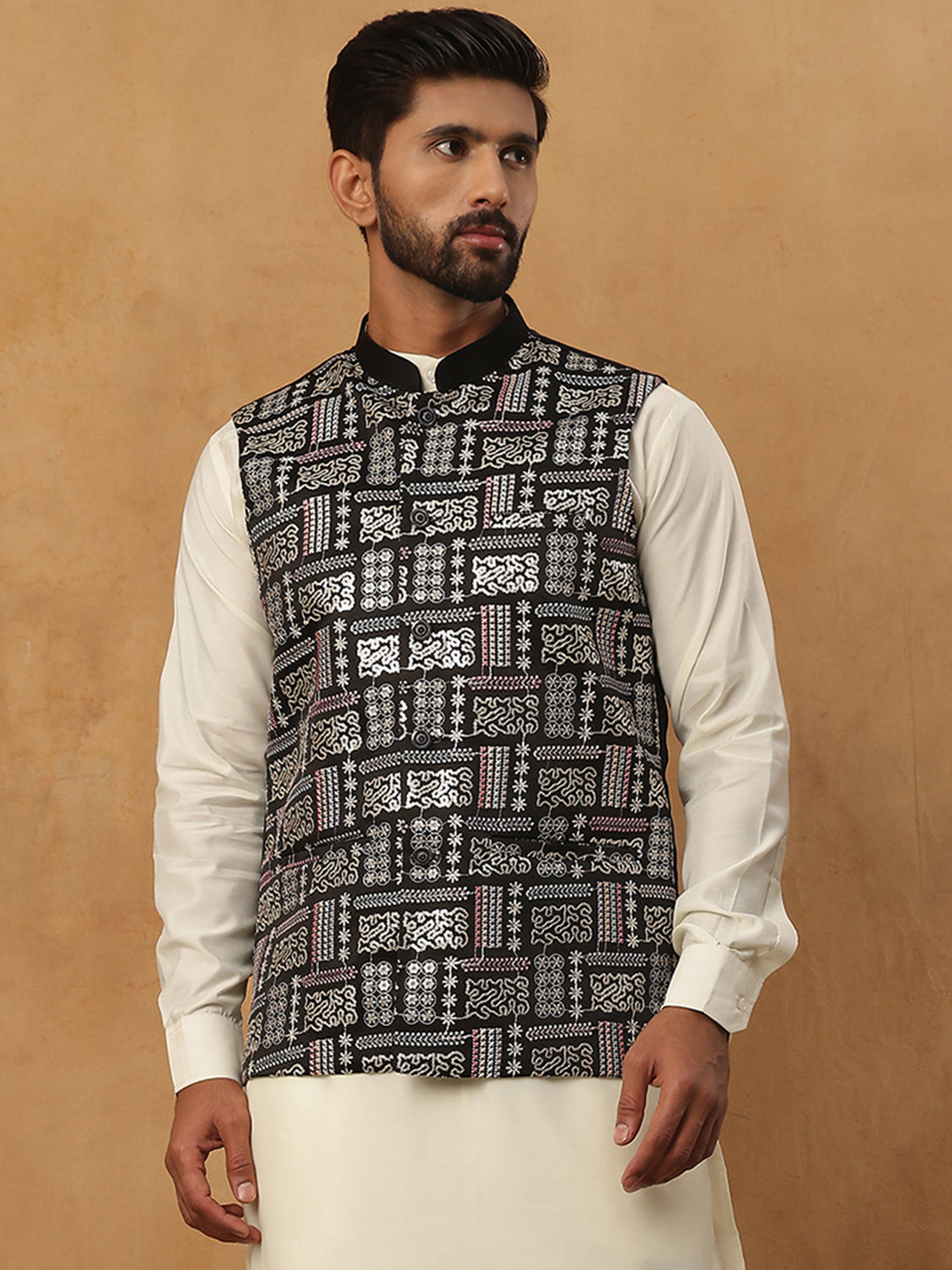 DesiQlo Men Embroidered Men Waistcoat Nehru Jacket - Black