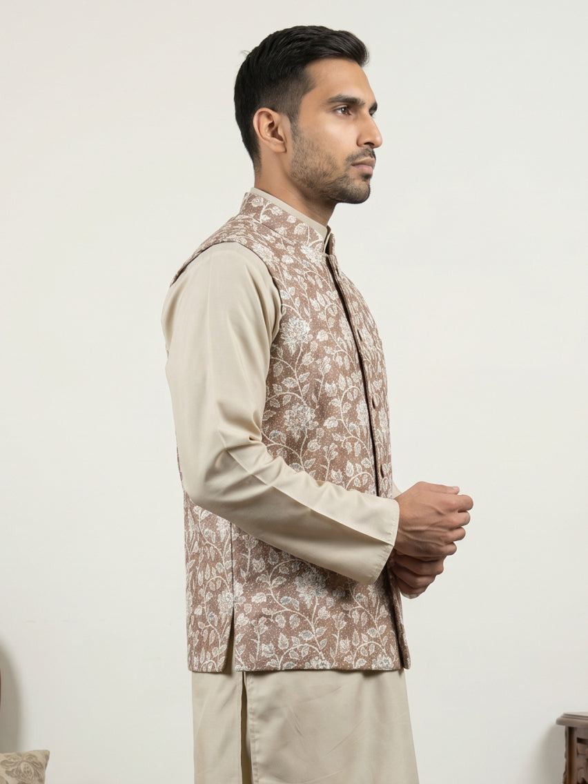 DesiQlo Men Embroidered Nehru Jacket and Kurta Pyjama S - 65WC_4165Bei