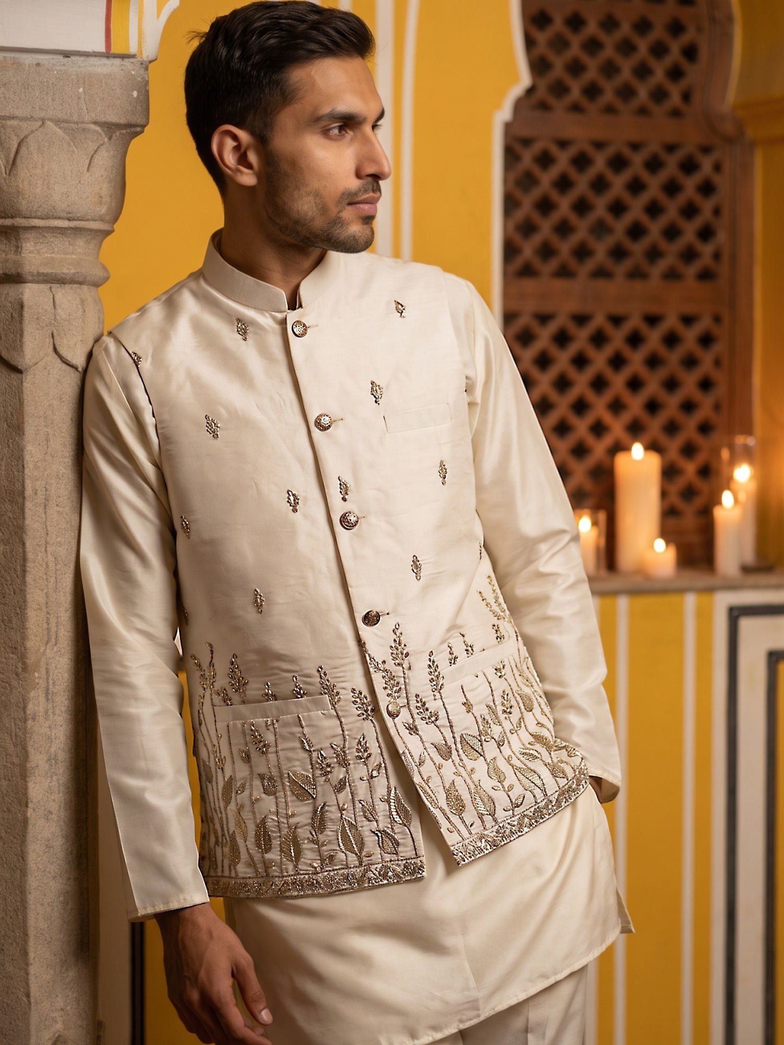 DesiQlo Men Embroidered Nehru Jacket and Kurta Pyjama Set - White