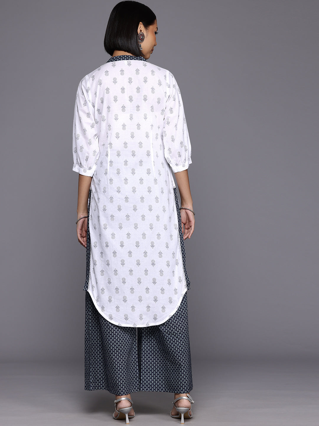 Printed Kurta Set: Elegant Women's Indian Kurta Designs