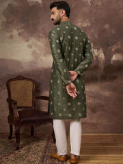 Ethnic Bay Men Green Silk Blend Solid Embroidered Straight Kurta With Pant Set-MKSET1419