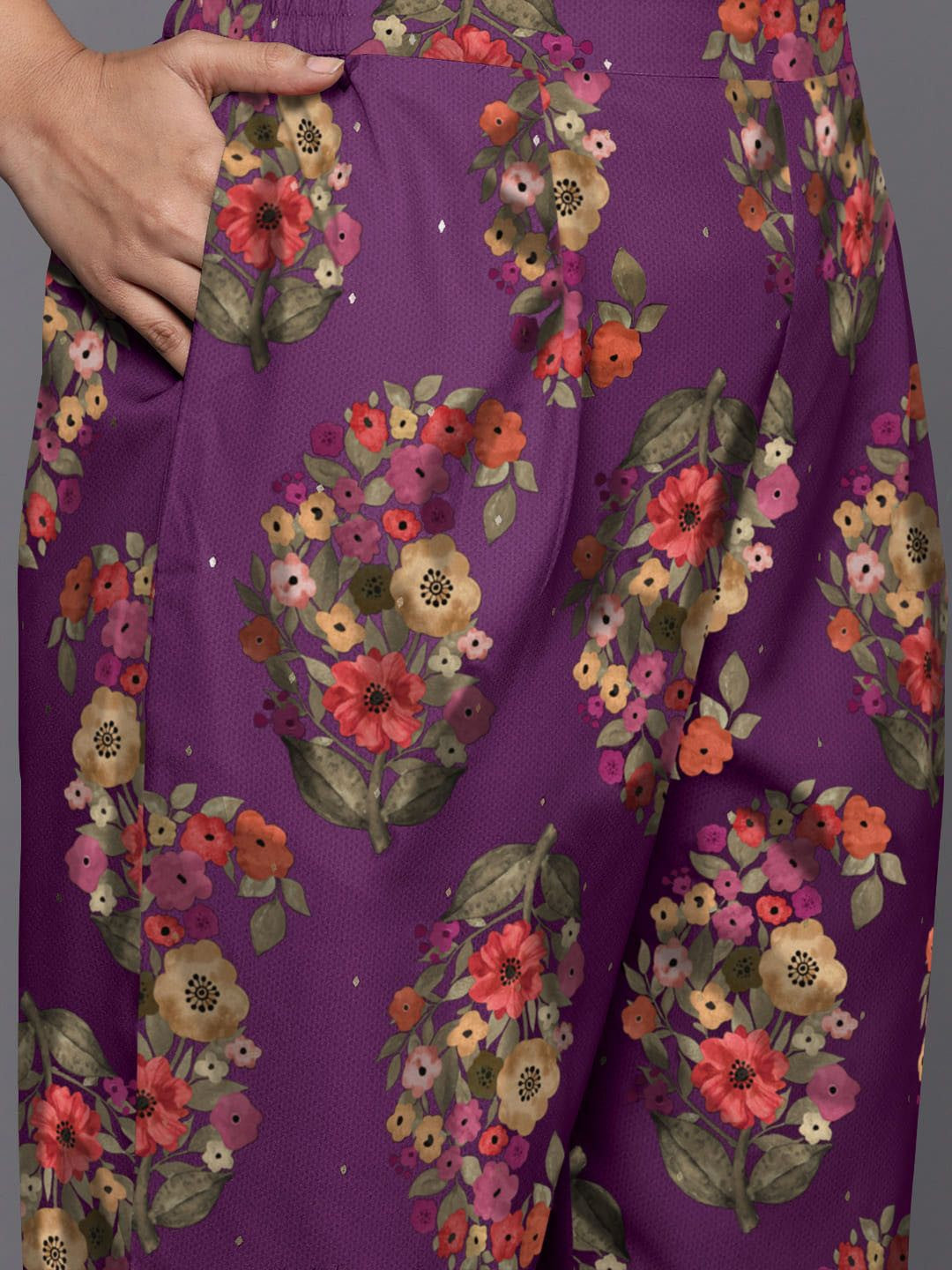 Sequinned Kurta with Trousers: Women's Indian Kurta Sets
