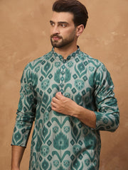 Ethnic Bay Men Green Cotton Blend Ethnic Motifs Printed Straight Kurta With Pant Set-MKSET1545