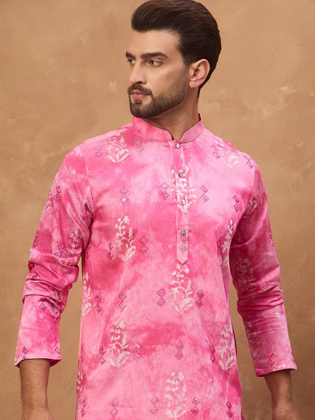Ethnic Bay Men Pink Silk Blend Batik Embroidered Straight Kurta With Pant Set-MKSET1515