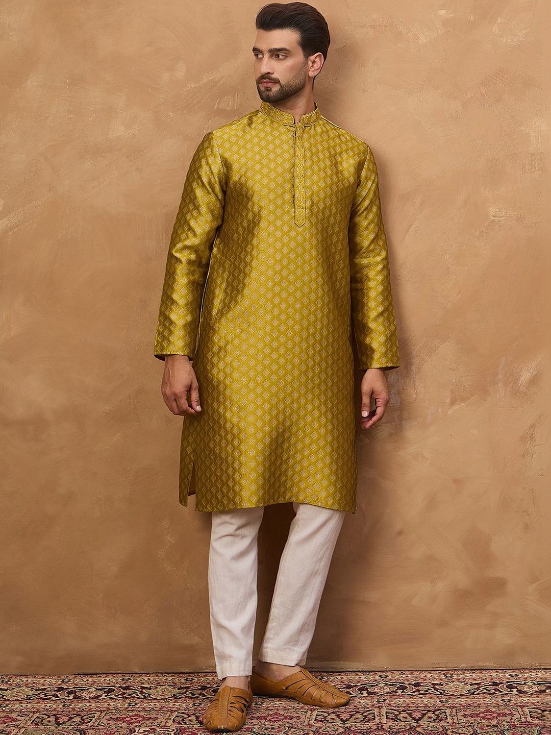 Ethnic Bay Men Yellow Silk Blend Solid Woven Design Straight Kurta With Pant Set-MKSET1459