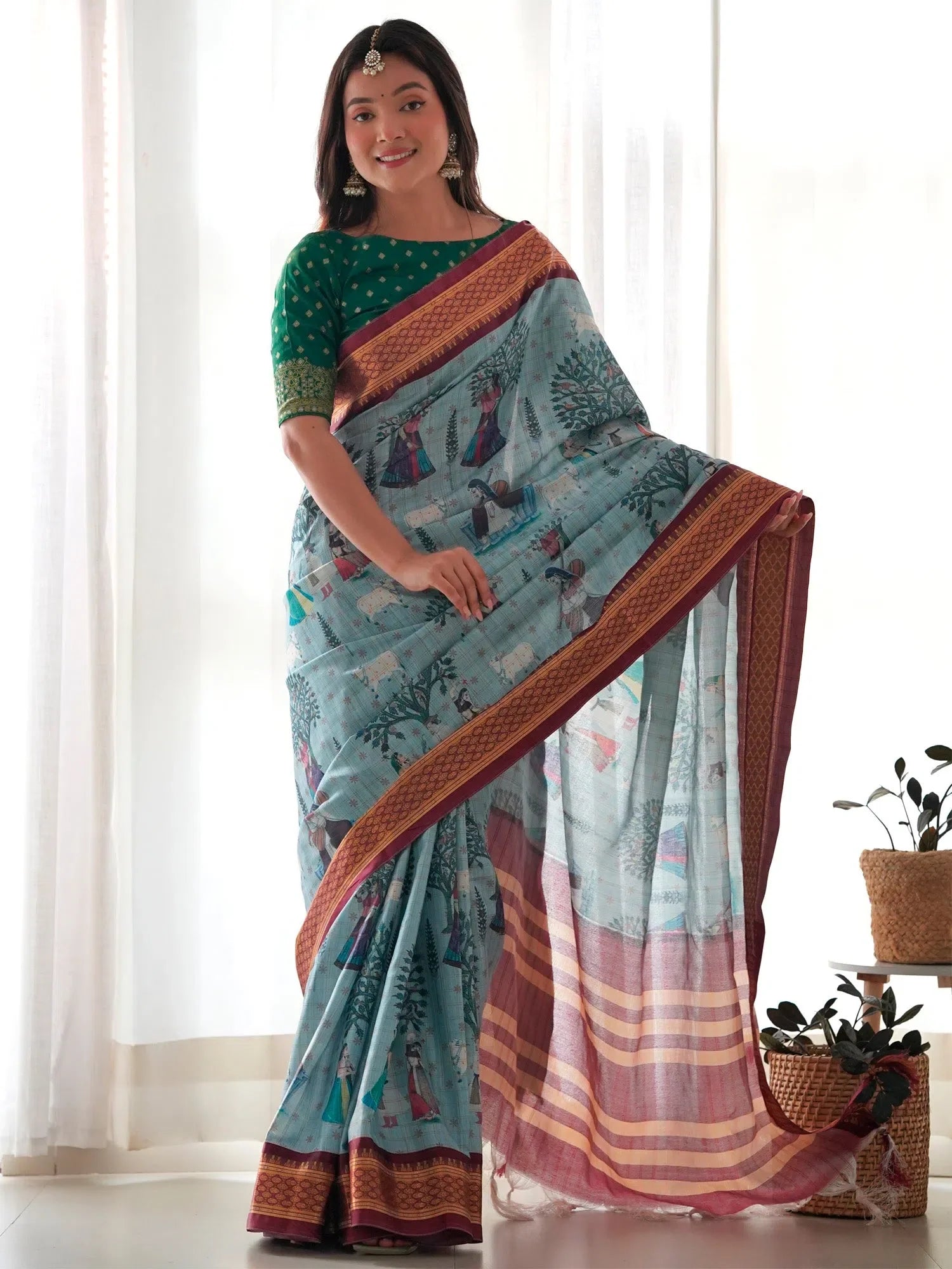 Graceful Grey Printed Polyester Saree | Exclusive Indian Designer Wear