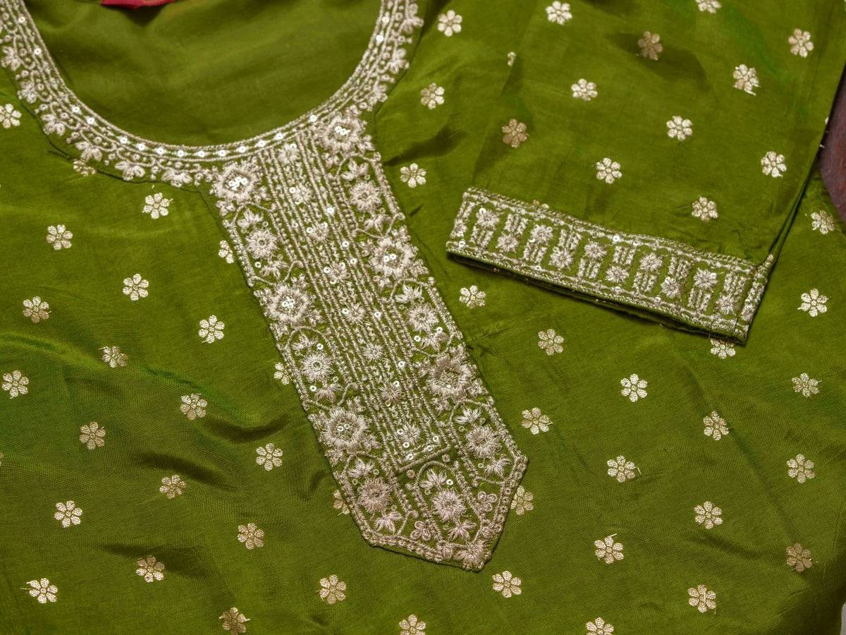 Green Santoon Embroidered Kurta Set For Women-MLWSHKS4307GRN