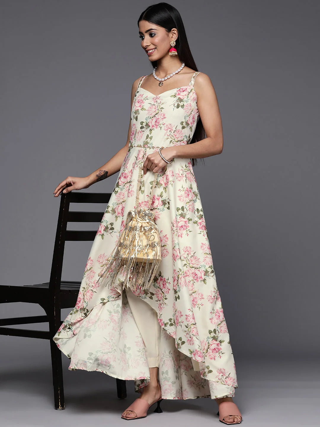 Floral Printed Kurta Set with Gotta Patti | Indian Women's Kurta