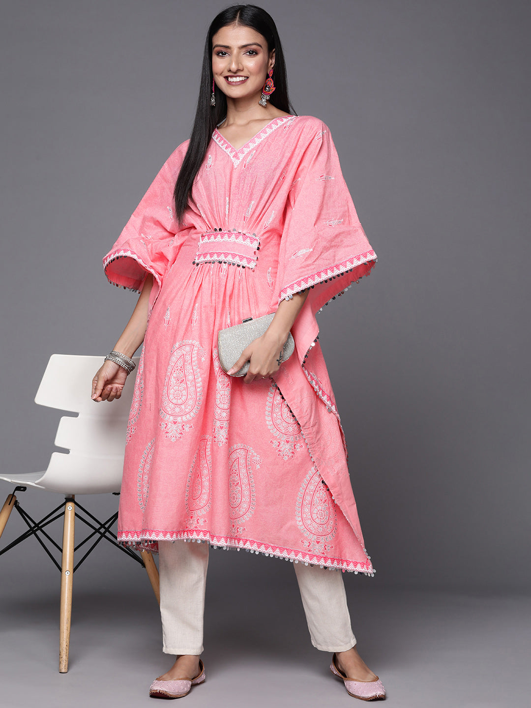 Pink Ethnic Print Kaftan: Stylish Kaftans for Women