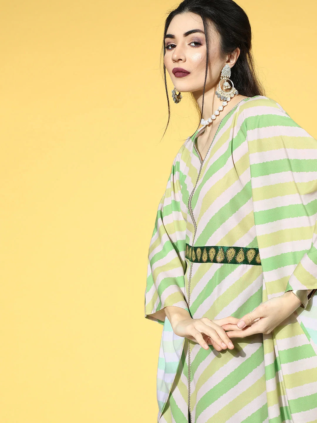 Green Kaftan Dress: Stylish Women's Kaftans & Resort Wear