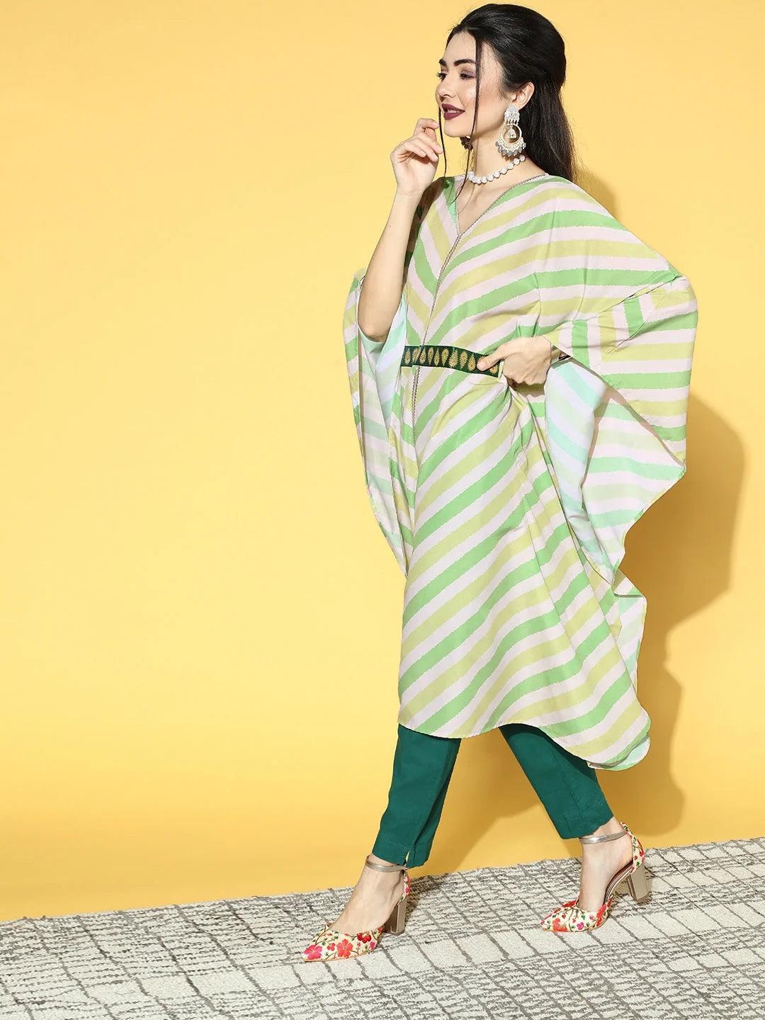Green Kaftan Dress: Stylish Women's Kaftans & Resort Wear