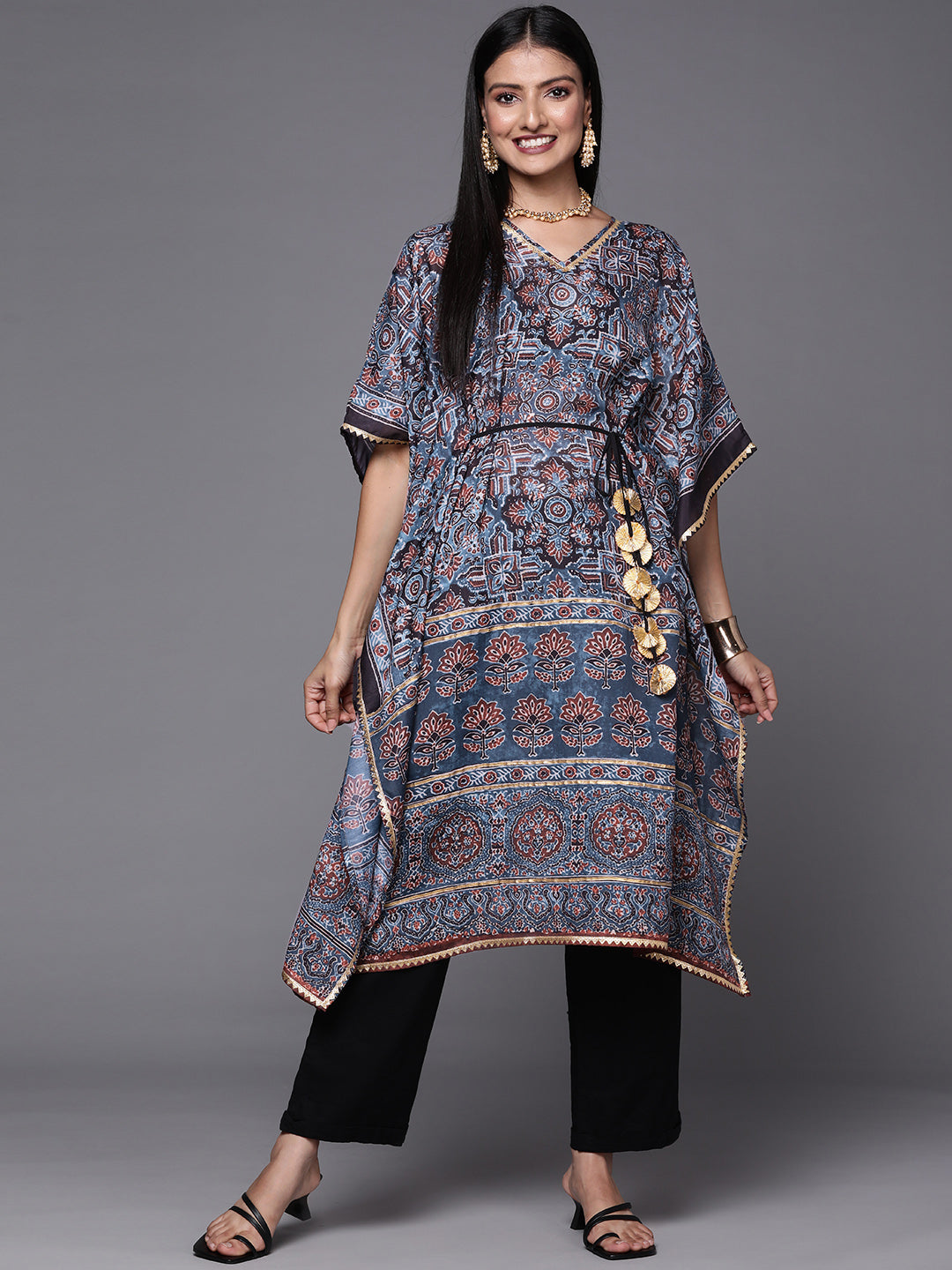 Navy Floral Kaftan Kurta: Stylish Women's Kaftan Dresses