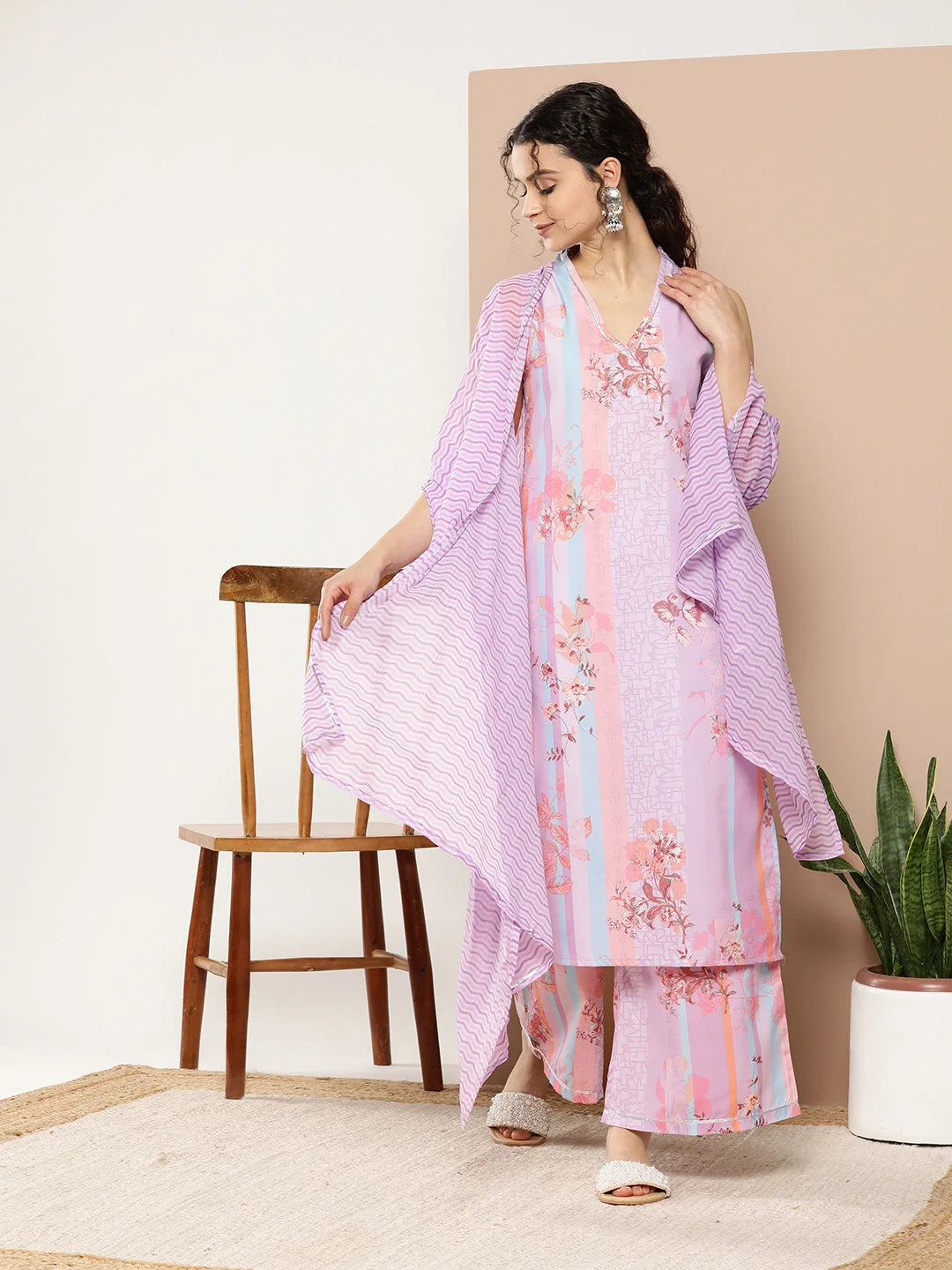 Lavender Floral Kurta and Palazzo Set With Dupatta- Stylish set