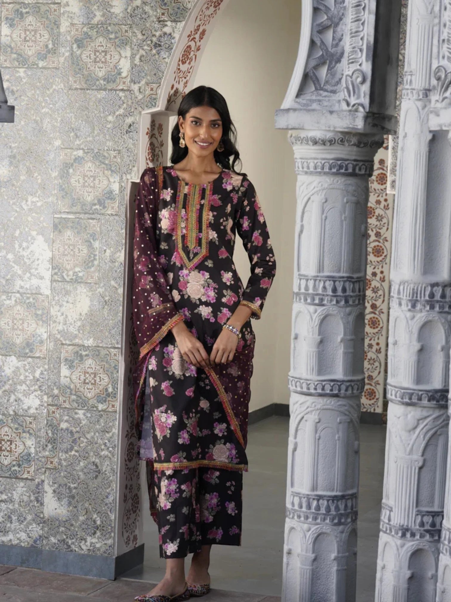 Black Floral Gotta Patti Kurta and Palazzo Set | Women's Fashion