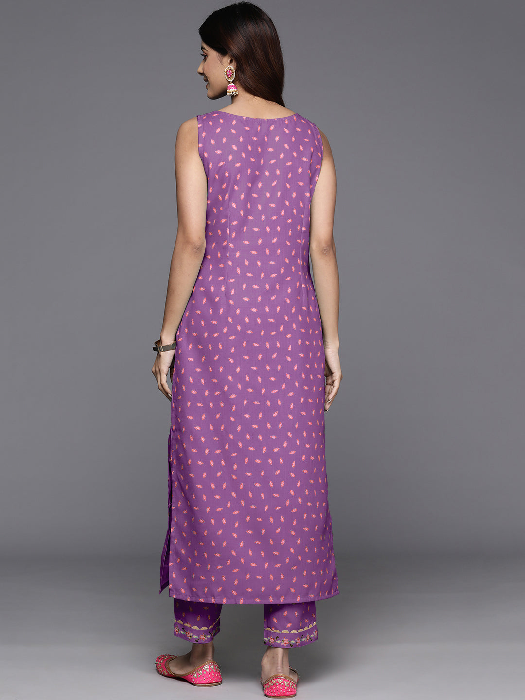 Women Floral Printed Panelled Gotta Patti Kurta with Trousers