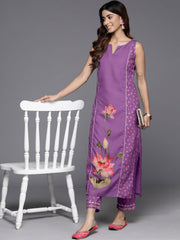 Women Floral Printed Panelled Gotta Patti Kurta with Trousers