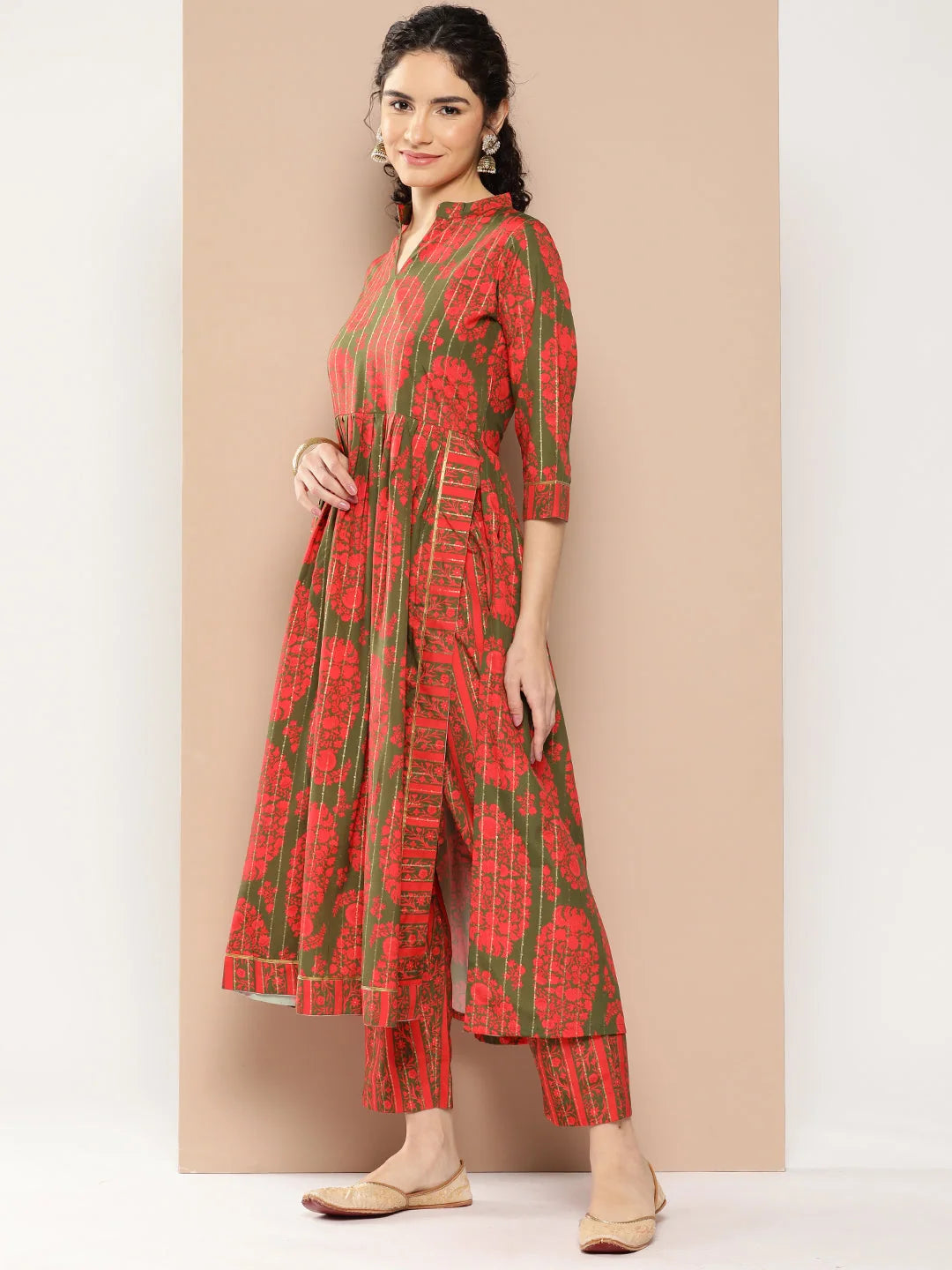 Green Floral Kurta Set | Women's Designer Kurta Sets Online