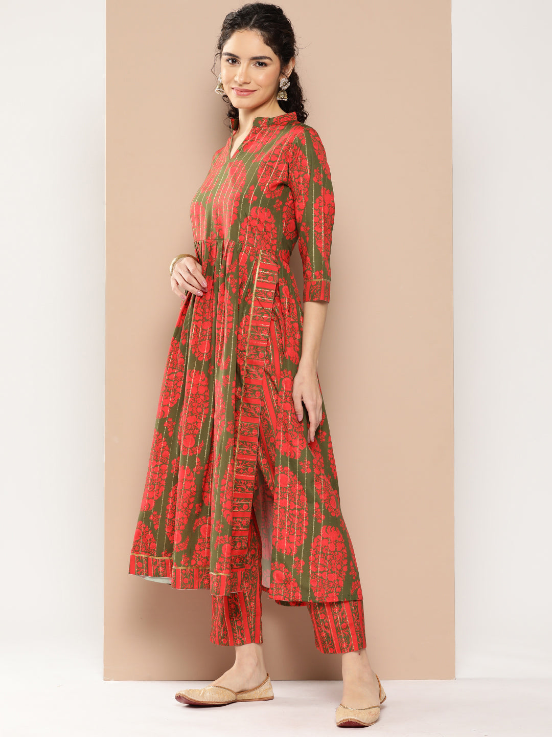Green Floral Kurta Set | Women's Designer Kurta Sets Online
